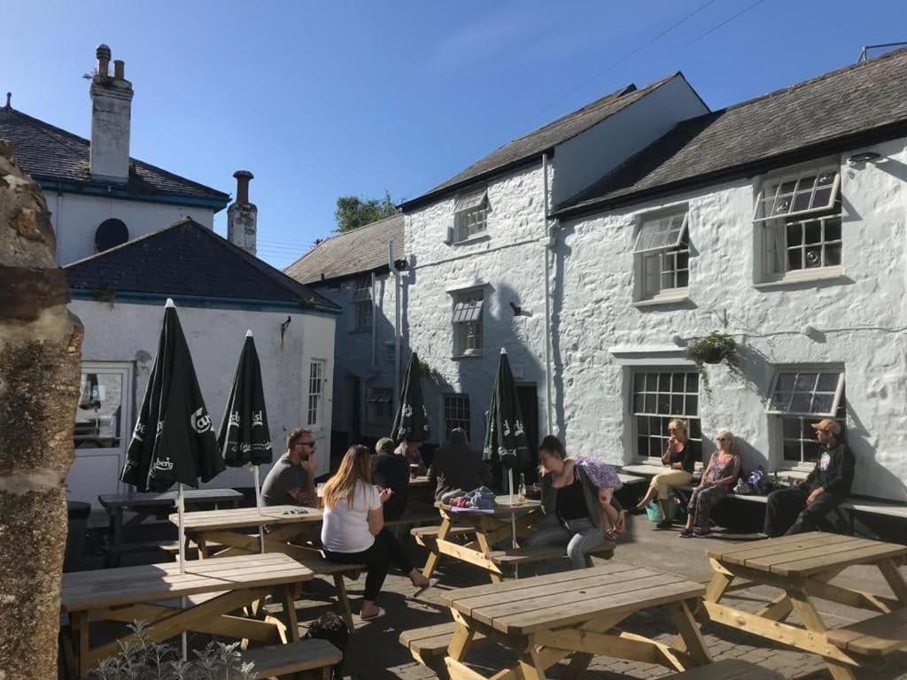 The Swordfish Inn Penzance Exterior foto